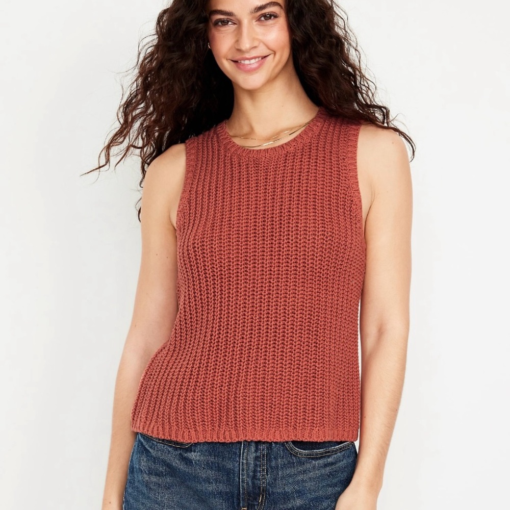 Old Navy Women's Rust Sleeveless Sweater